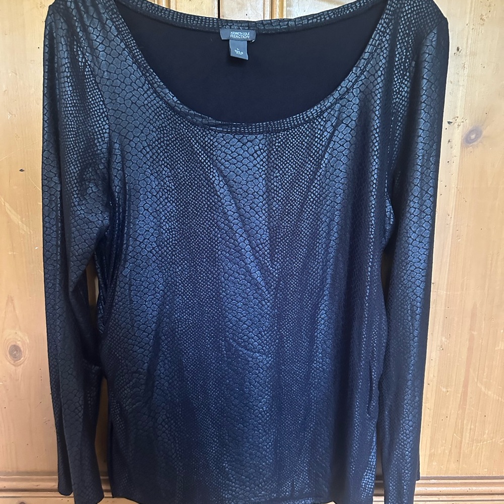 Kenneth Cole Reaction Black Fitted Stretchy Long Sleeve Blouse